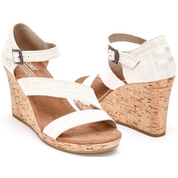 Toms Shoes - Toms Clarissa cork wedges in natural linen size 9